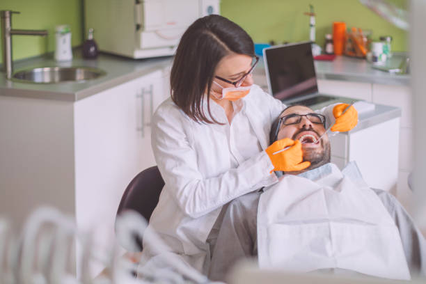 Best Emergency Tooth Extraction  in Sierra Ridge, CO